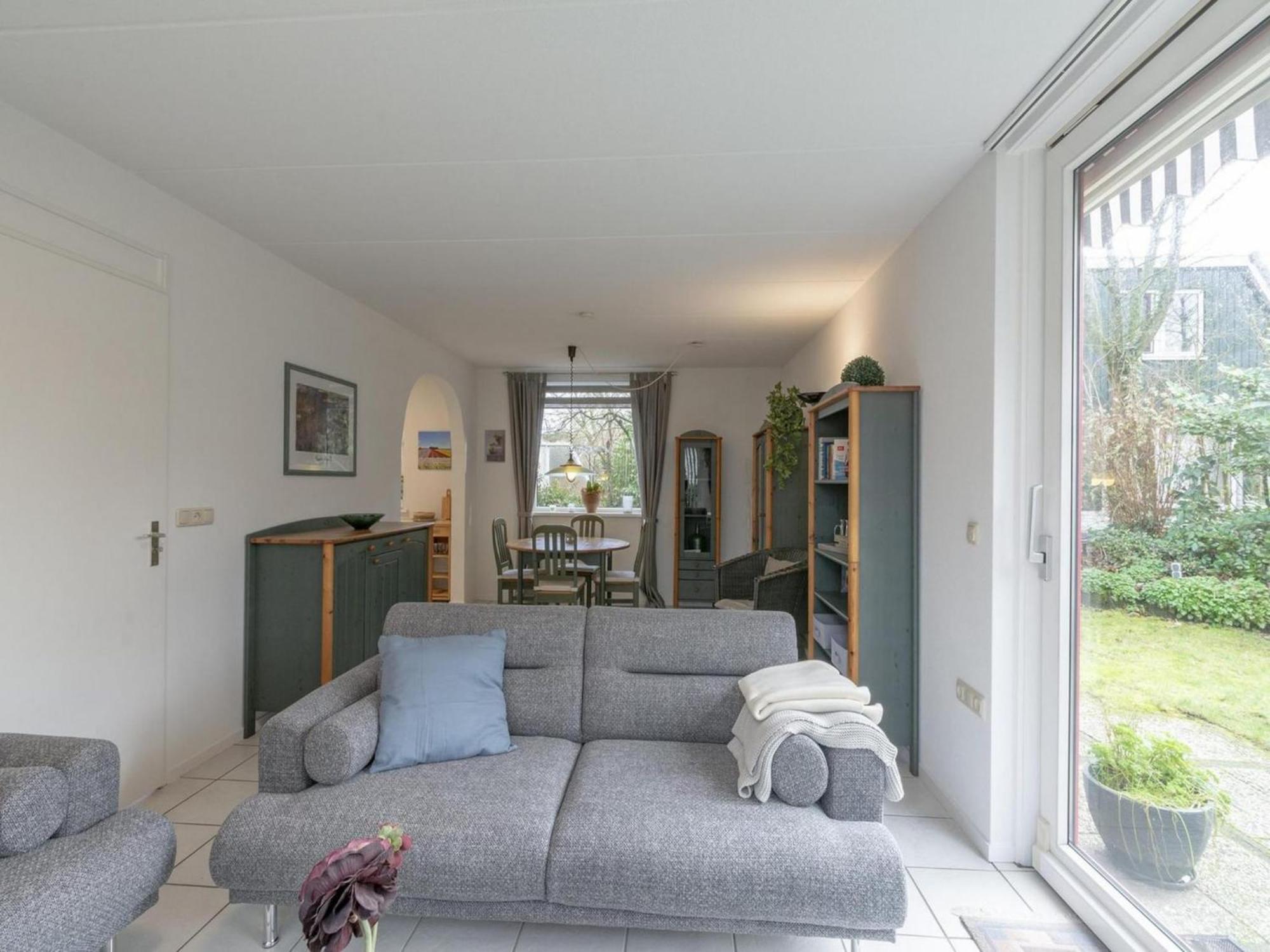 Cozy Holiday Home With Pool Sint Maartensvlotbrug ภายนอก รูปภาพ